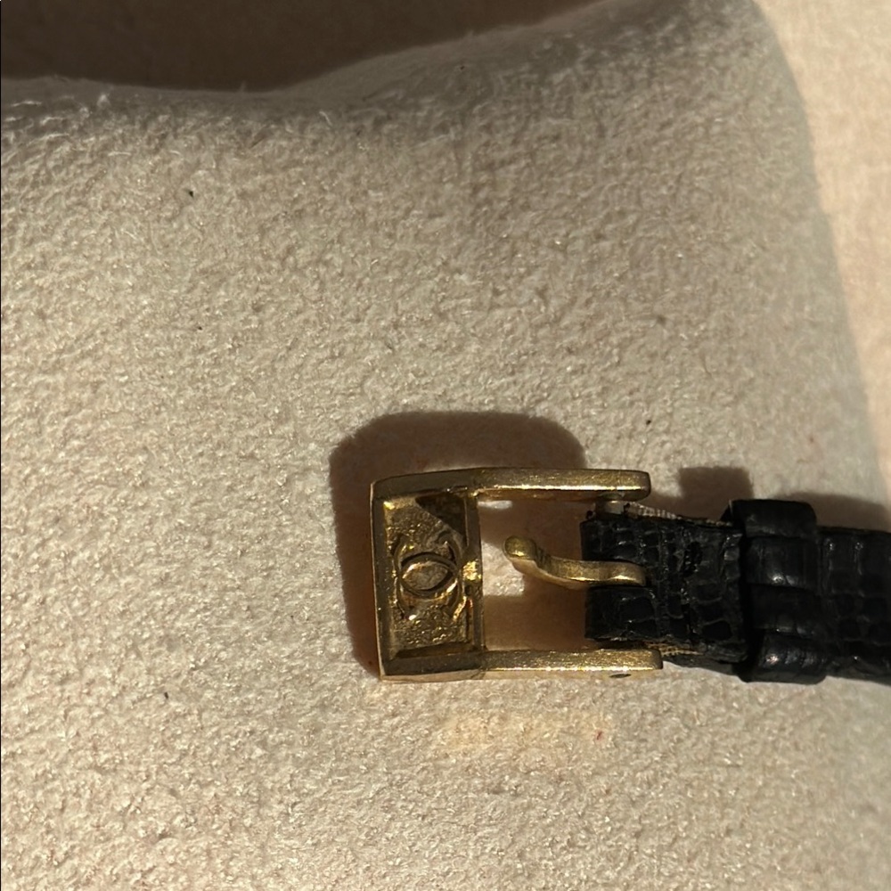 Cartier 18k Gold Electroplated swiss and Blue Watch - Picture 8 of 11